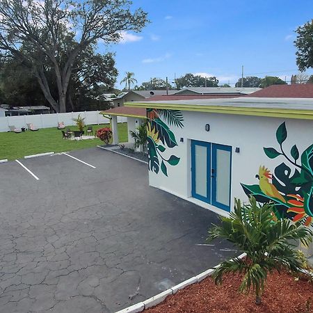 Palm Cove Motel Клірвотер Екстер'єр фото